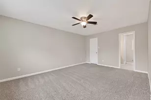 13110 Naples Ln, Stafford, TX 77477 - Photo 33