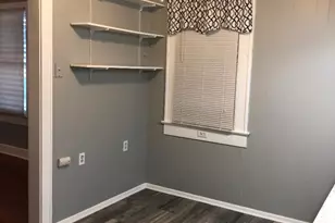 4027 Avenue R, Galveston, TX 77550 - Photo 9