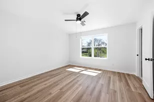 2018 Hampton St, Houston, TX 77088 - Photo 17