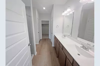 9749 Enclave Ridge Road, Willis, TX 77318 - Photo 13