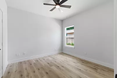 7040 Kinney Street, Houston, TX 77087 - Photo 35