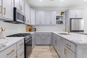 7040 Kinney St, Houston, TX 77087 - Photo 7