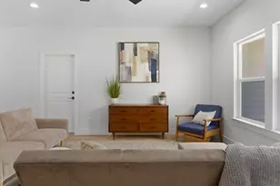 7040 Kinney St, Houston, TX 77087 - Photo 5