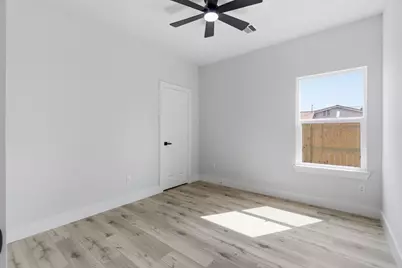 7040 Kinney Street, Houston, TX 77087 - Photo 29