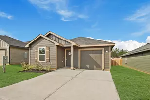 12239 McCrorey Castle Pass, Conroe, TX 77303 - Photo 3