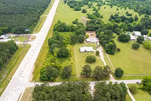 12488 Anderson Rd, Willis, TX 77318 - Photo 11