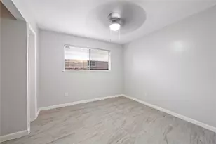 15218 La Paloma Dr, Houston, TX 77083 - Photo 13