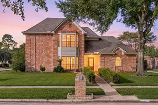 15526 Cabildo Dr, Houston, TX 77083 - Photo 1