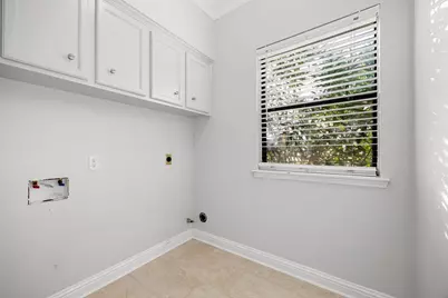 15526 Cabildo Drive, Houston, TX 77083 - Photo 9