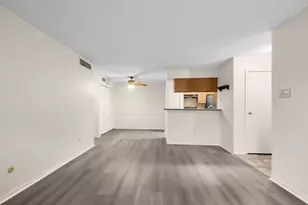 2120 El Paseo St, Houston, TX 77054 - Photo 11