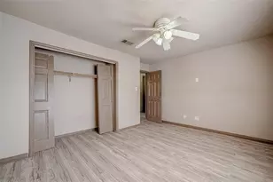 8310 Wild Rose St St, Houston, TX 77083 - Photo 29