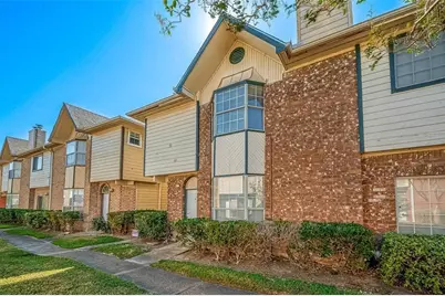 8310 Wild Rose St Street #16C, Houston, TX 77083 - Photo 5