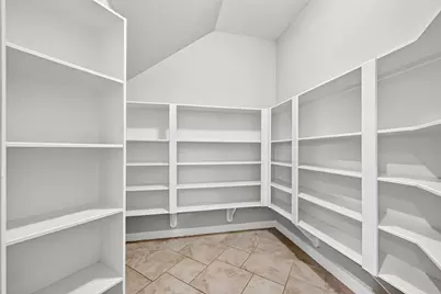 1902 Creekwood Lane, Friendswood, TX 77546 - Photo 7