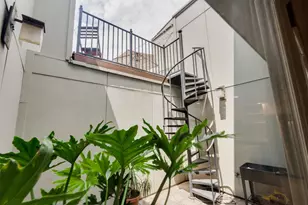 2324 Steel St, Houston, TX 77098 - Photo 19