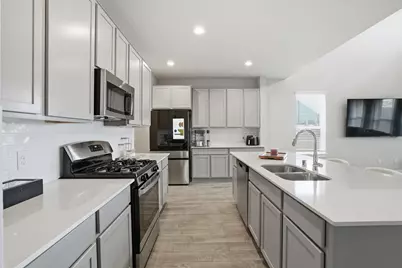 10907 W Fall Fern Circle, Houston, TX 77044 - Photo 13