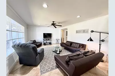 5454 Imogene Street, Houston, TX 77096 - Photo 7