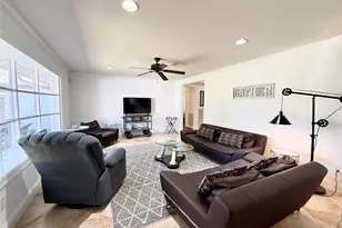 5454 Imogene St, Houston, TX 77096 - Photo 7