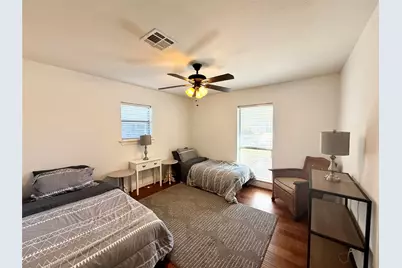 5454 Imogene Street, Houston, TX 77096 - Photo 27