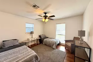 5454 Imogene St, Houston, TX 77096 - Photo 27