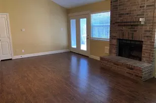 4814 Big Reef Dr, Bacliff, TX 77518 - Photo 3