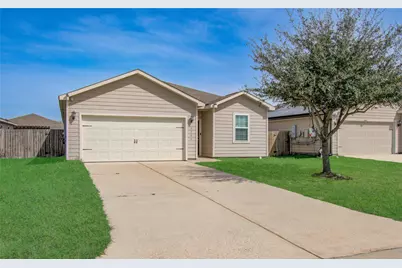 5004 Sycamore Lane, Brookshire, TX 77423 - Photo 1