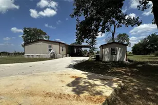 5232 Dawkins Rd, Normangee, TX 77871 - Photo 9