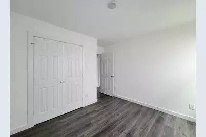 8122 Sterling Shire Street #B, Houston, TX 77078 - Photo 13