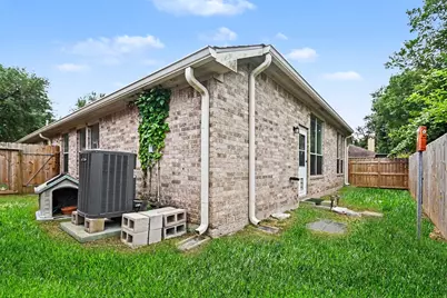 1816 Sherwood Forest Circle, League City, TX 77573 - Photo 29