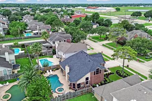 10904 Sycamore Dr N, La Porte, TX 77571 - Photo 37