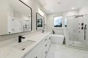 812 Thornton St, Houston, TX 77018 - Photo 31