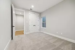 812 Thornton St, Houston, TX 77018 - Photo 11