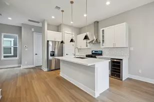 812 Thornton St, Houston, TX 77018 - Photo 19