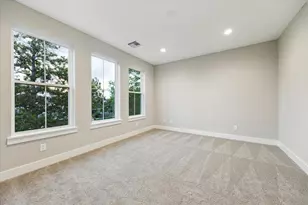 812 Thornton St, Houston, TX 77018 - Photo 29