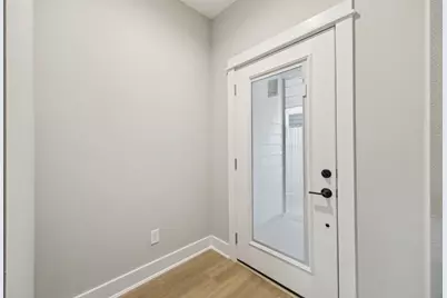 812 Thornton Street #F, Houston, TX 77018 - Photo 5