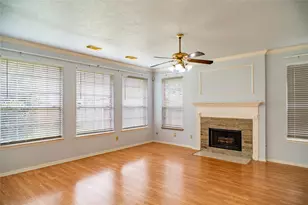 219 Birch Hill Dr, Sugar Land, TX 77479 - Photo 3