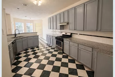 13623 Eldridge Springs Way, Houston, TX 77083 - Photo 9