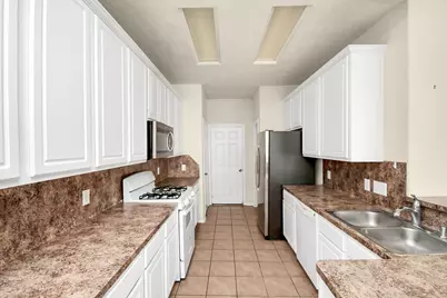 139 Benedict Canyon Loop, The Woodlands, TX 77382 - Photo 7