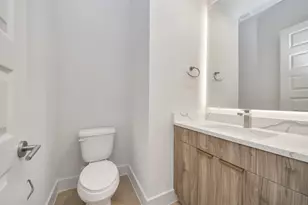 9139 La Pau Ln, Houston, TX 77051 - Photo 17