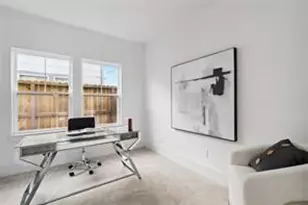 9020 Orange Spg Dr, Houston, TX 77080 - Photo 5