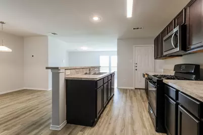 18409 Hillwood Lane, Katy, TX 77449 - Photo 5