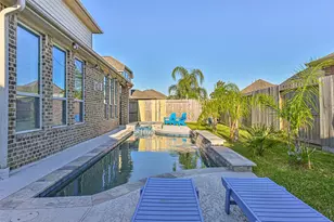 280 Clearwood Dr, League City, TX 77573 - Photo 9