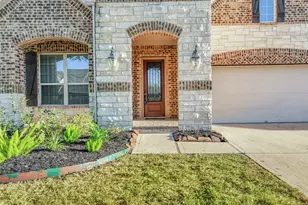 280 Clearwood Dr, League City, TX 77573 - Photo 3