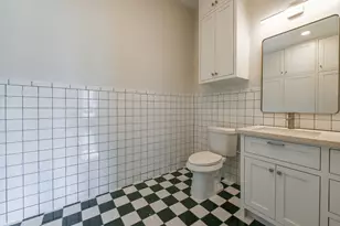 811 Stuart St, Houston, TX 77006 - Photo 7