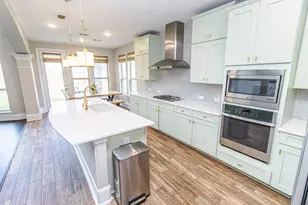 9723 Lauren Briar Ln, Humble, TX 77396 - Photo 11