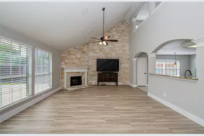 2205 Ocean Point Court, Pearland, TX 77584 - Photo 13