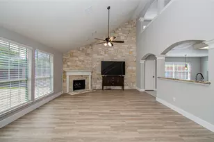 2205 Ocean Point Ct, Pearland, TX 77584 - Photo 13