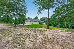 28080 Bridle Ave, Waller, TX 77484 - Photo 47