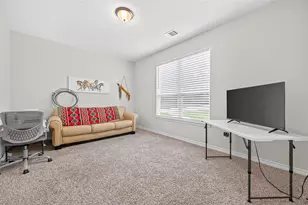 28080 Bridle Ave, Waller, TX 77484 - Photo 9