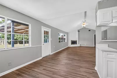 15911 Dunman Lane, Houston, TX 77044 - Photo 17