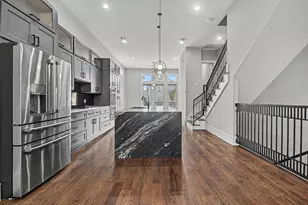 2215 Francis St, Houston, TX 77004 - Photo 9